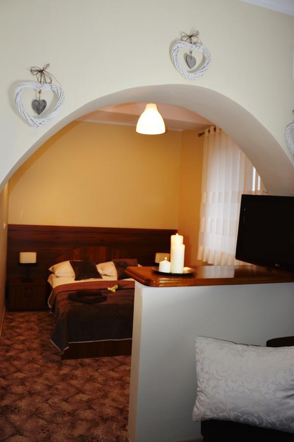 Hotel Irena Morąg Kültér fotó